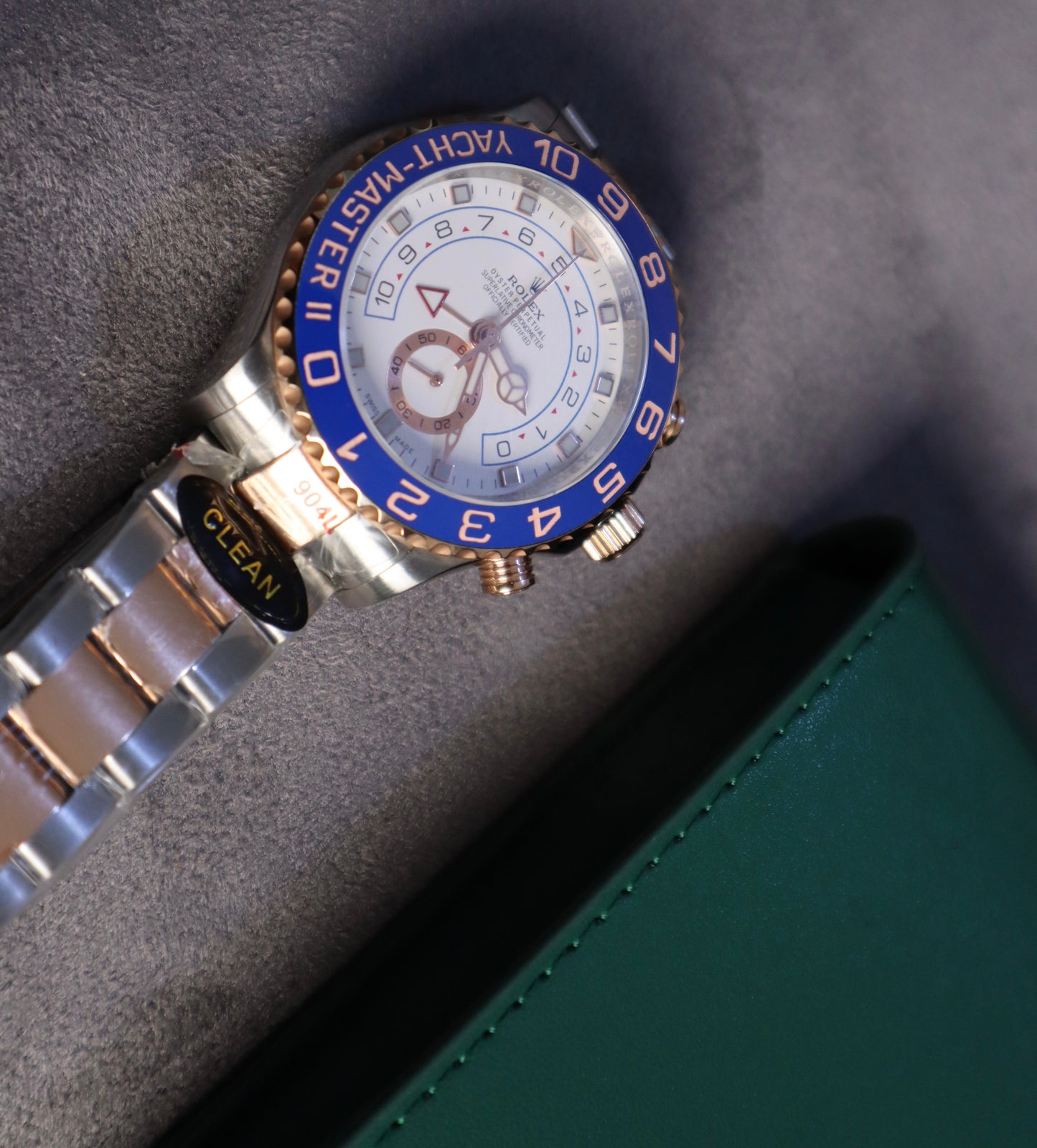 Rolex Yacht-Master II 116680 (الساعة كلين طبق الأصل)