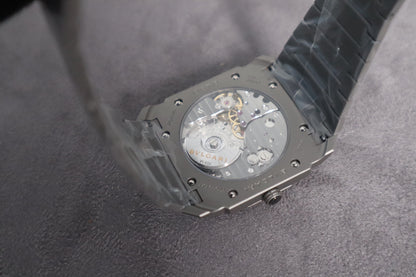 Bulgari Octo Finissimo - انحف ساعة بالعالم ماكينة سويسريو تيتانيون - القطعة الوحيدة بالعراق