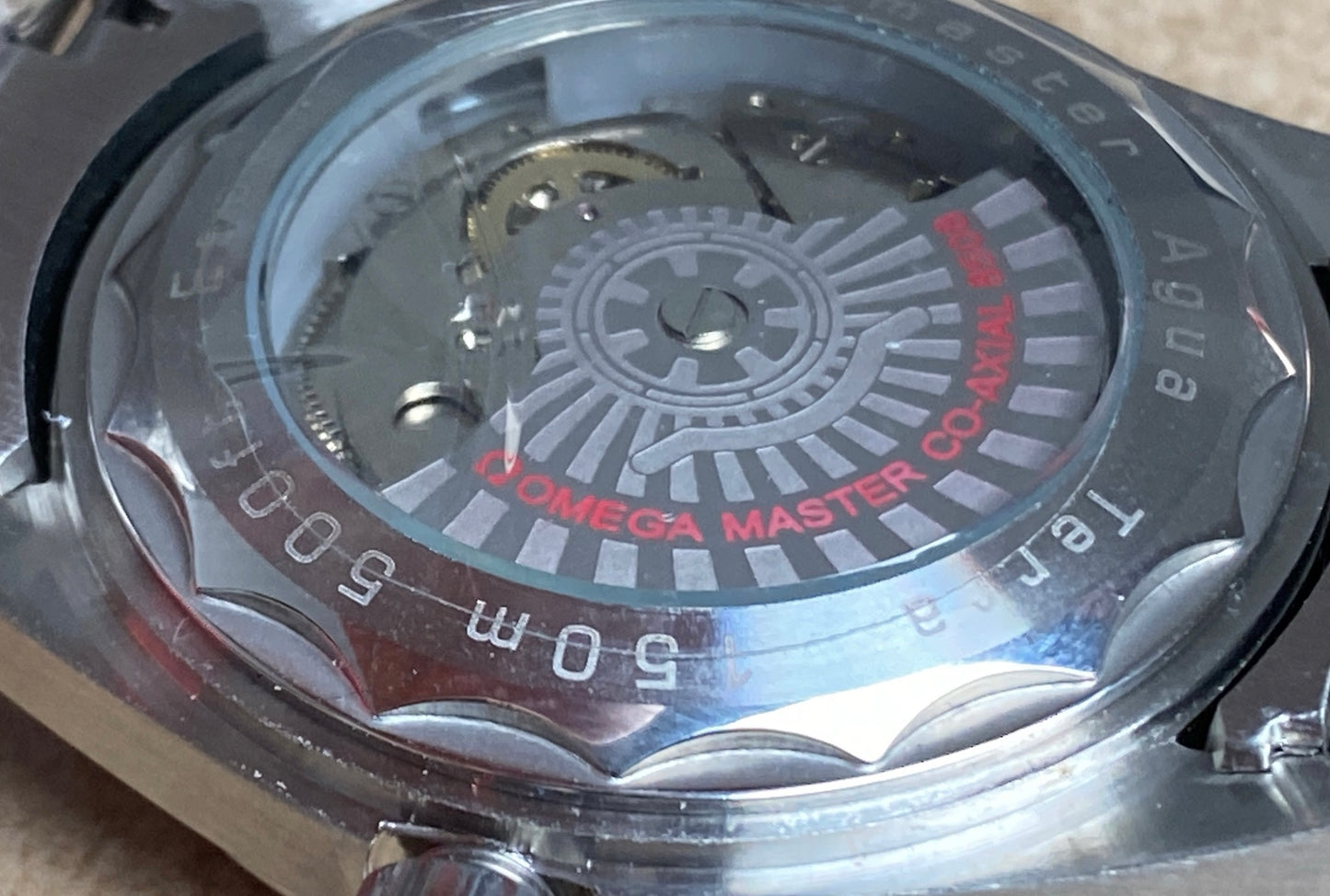 اوميجا اكوا تيرا  - قطعه واحده