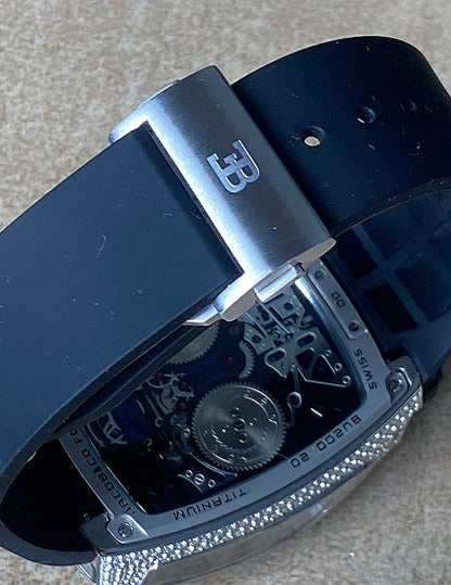 جاكوب اند كو بوجاتي ٢٠٢٥ فول دايموند - تشطيب الساعة عالي طبق الأصل - لوحدك لابسها في العراق