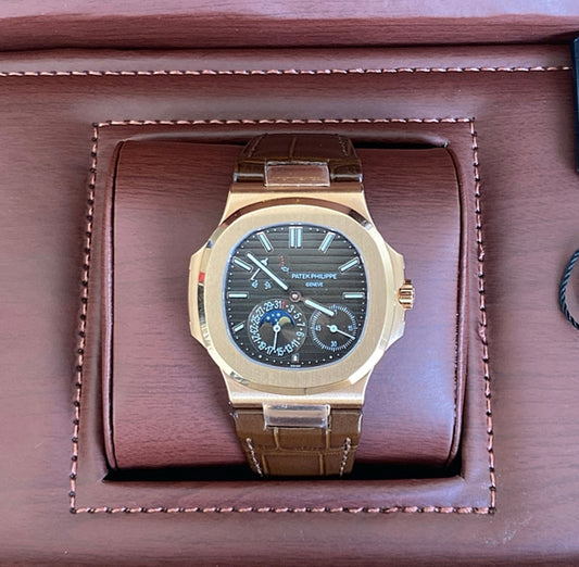 باتيك فيليب نوتلس ٥٧١٢ كلين طبق الأصل - لا يمكن تميزها ها - حبة واحدة فقط