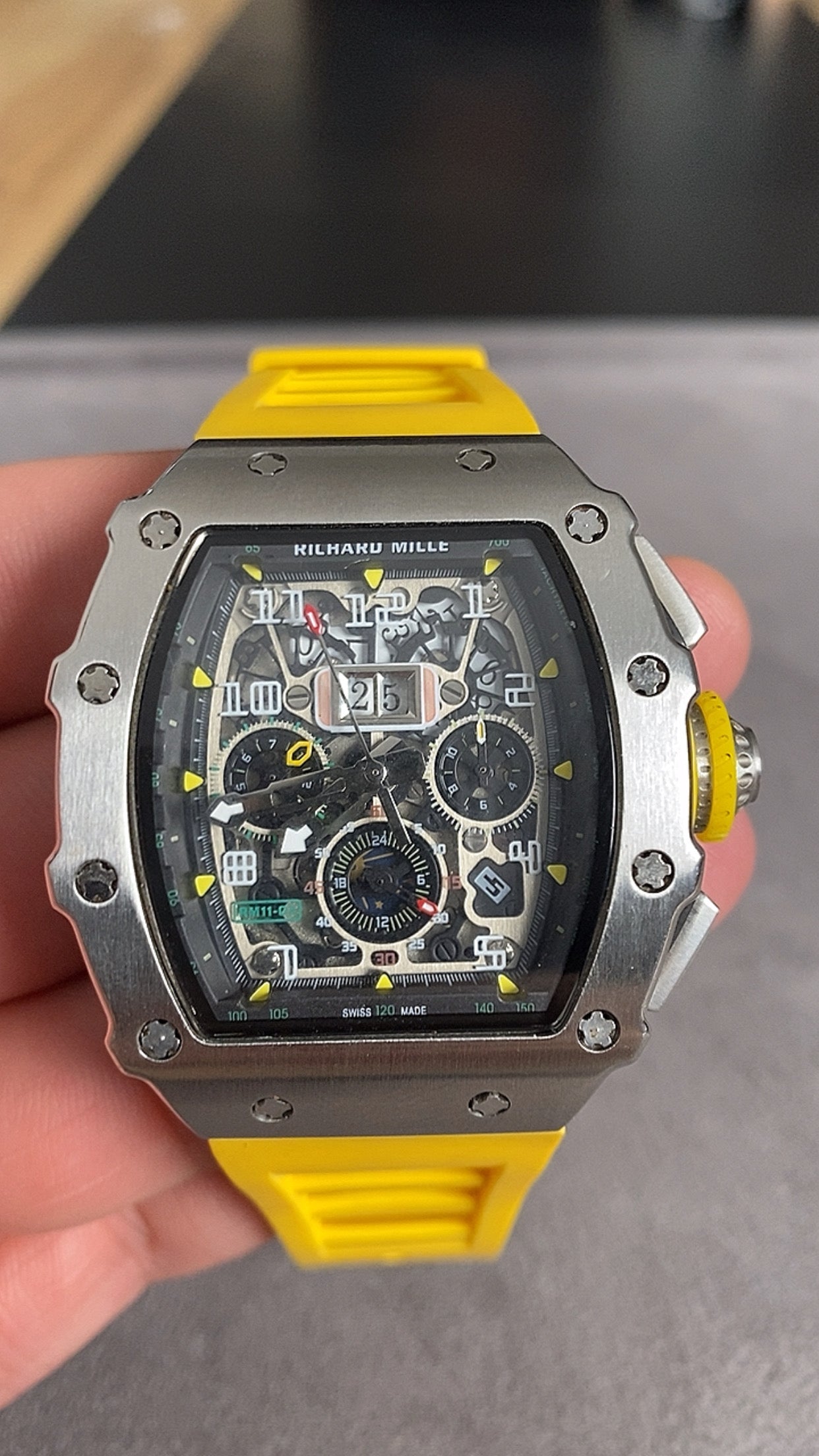 RICHARD MILLE 11 - اصدار خاص ليميتد كلين حبة واحدة
