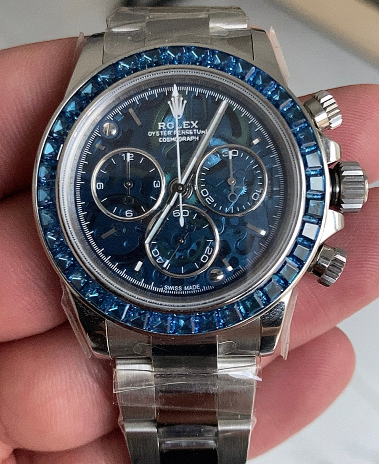Rolex Daytona Blue Ruby- حبة واحدة طبق الأصل (السعر بالاردني 1500دينار واصلة لعمان)