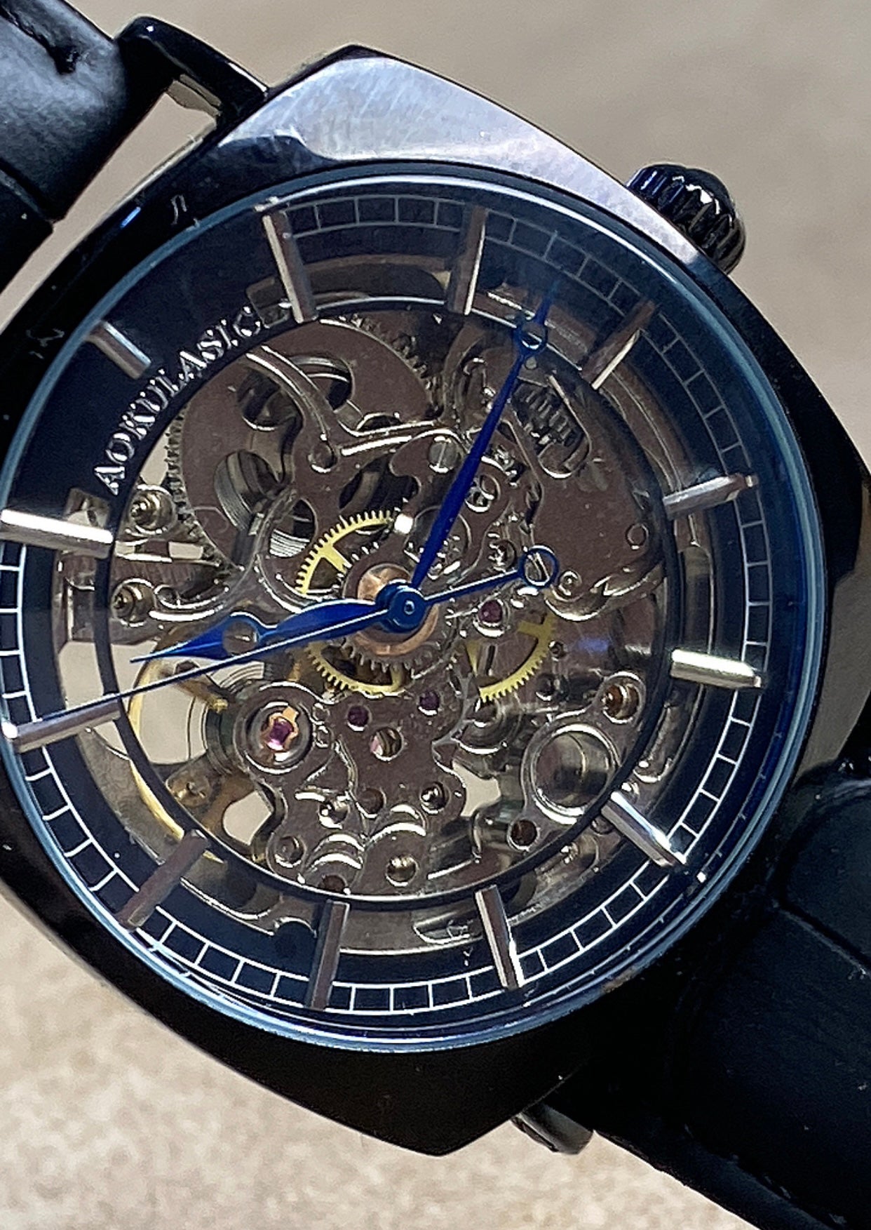 ساعة اكوالاسك ماكينة سويسرية اوتوماتك ويندنج - قطعتين ويا كارد الكفالة المختوم