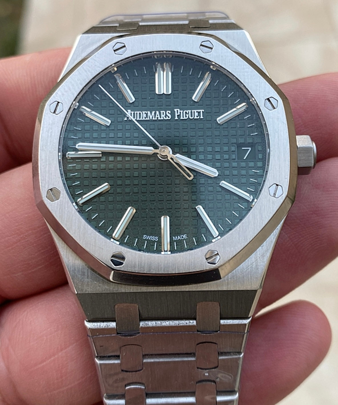 اوديمار بيغيه كلين طبق الأصل - الساعة اصدار خاص بمناسبة اصدار الساعة- متوفر حبة