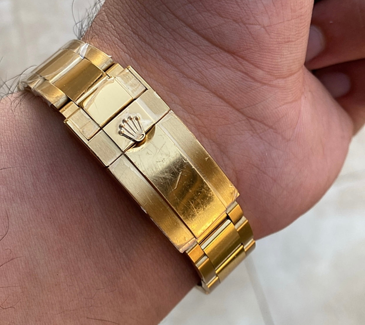 رولكس دايتونا يالو جولد ذهب اصفر مينا ذهبي ارقام الماس - كلين طبق ال- ماكينة سويسري كوزموجراف طبق الاصل