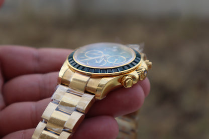 Rolex Daytona Green Ruby 40 mm  -قطعة كلين طبق الأصل ماكيمة سويسري طبق الأصل متوفر حبة واحدة في كل العراق