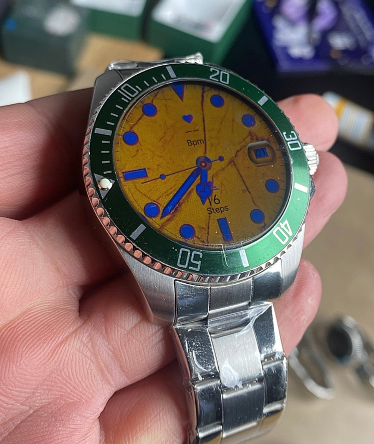 ساعه ستار بكس الجيل الثالث + سماعات ماي بودز