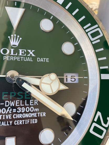 ساعة حائط رولكس ديب سي مينا اخضر اومبريه السعر ٢٠٠  دينار اردني قطعه واحده