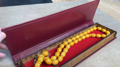 قطعة واحدة سبحة كهرب  ألماني  كبس، حجر كهرب خام طبيعي ١٠٠ بال ١٠٠ من دون اية مواد مضافه