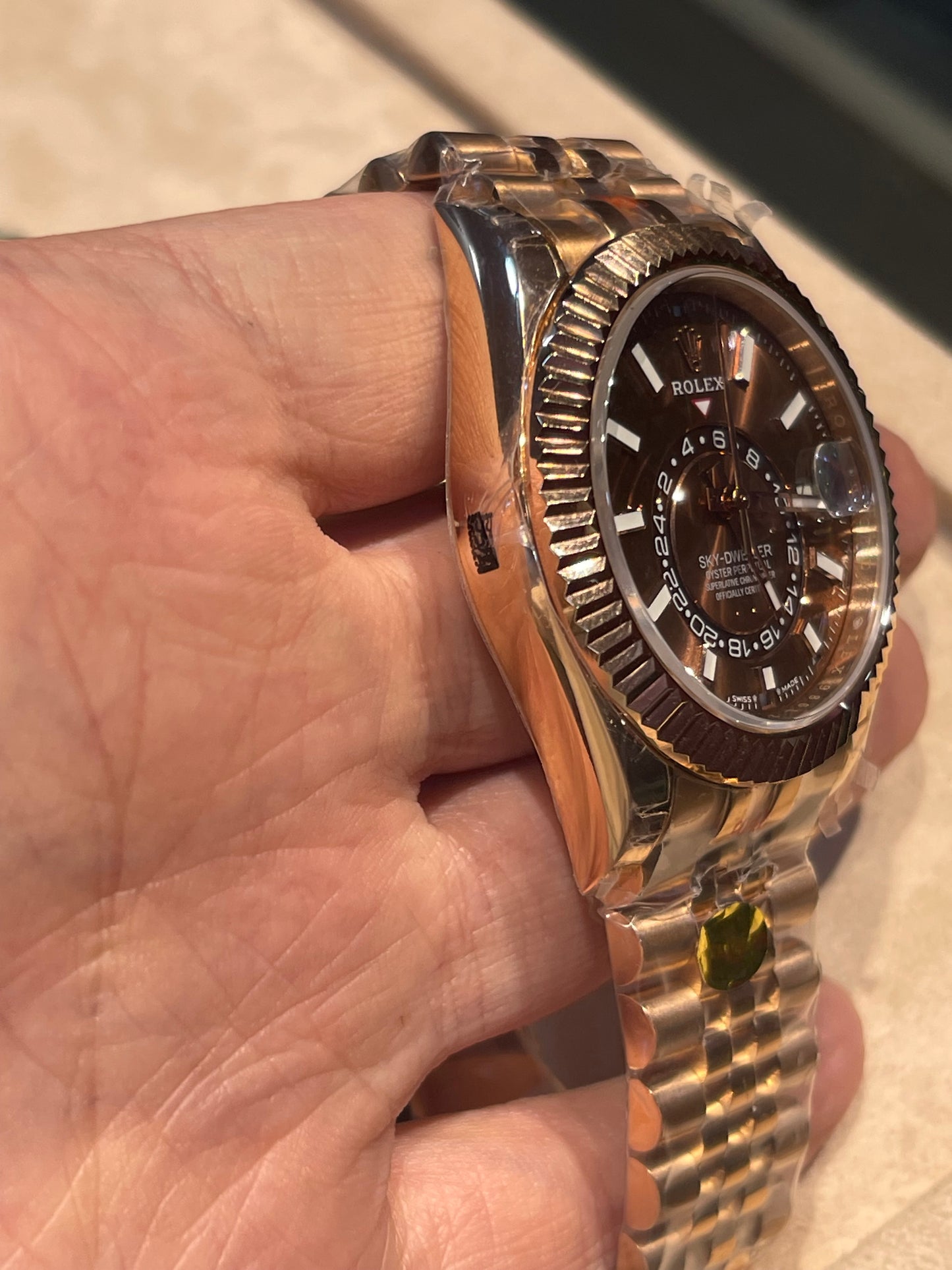 رولكس سكاي دويلر جوبلي روز جولد - كلين اعلى كوالتي