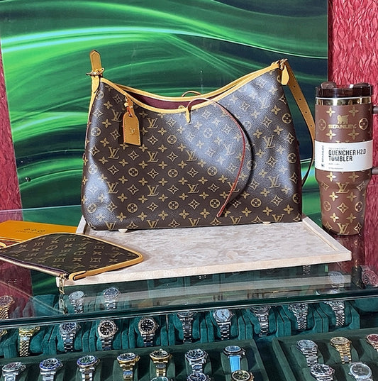 (جنطة وستانلي اصدار خاص  LV Neverfull ) لا تميز عن الاصلية وياها كامل الشهادات