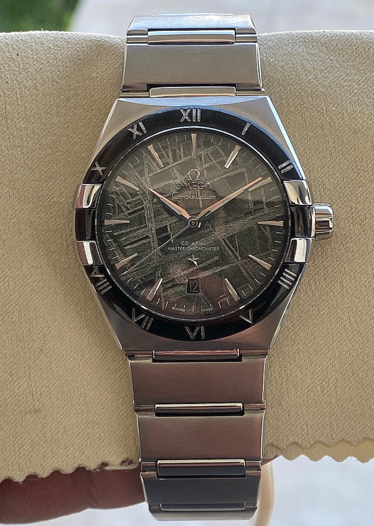 اوميجا كونستليشن كرونوميتر -ساعة سوبر كلون