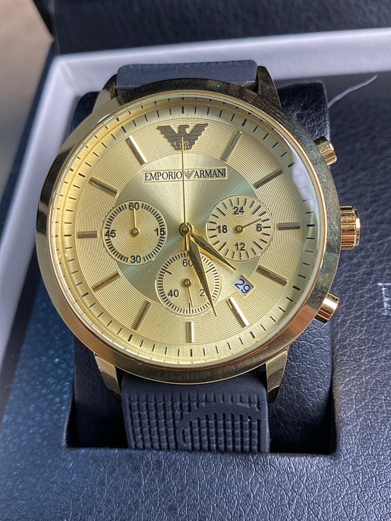 امبايرو ارماني وارد امازون امريكا