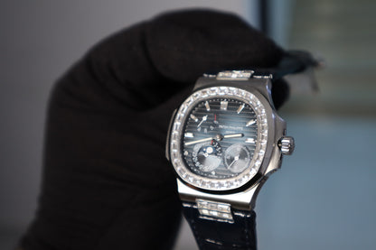 Patek Philippe Nautilus 5712 (نسخة كلين مطابقة للأصلي)