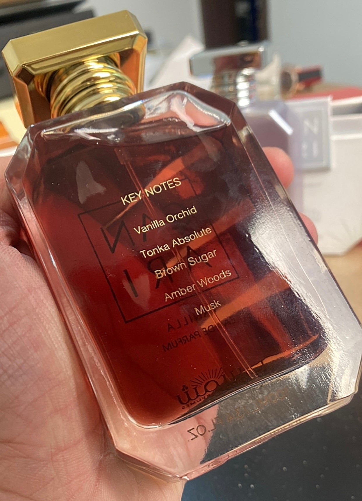 عطور كناري - طبق الأصل من كايال نور بيوتي - كمية محدودة .