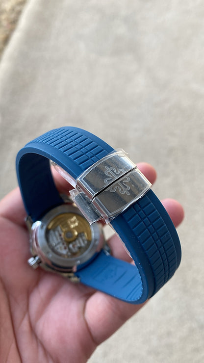 PATEK Philippe aquanaut- باتيك فيليب اكوا نوت كاليندر كلين طبق الأصل