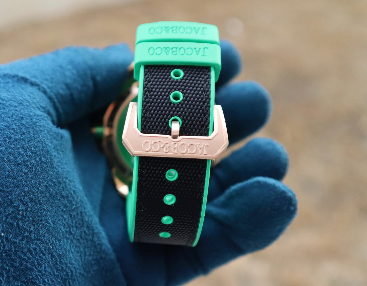 jacob & co CR7 - جاكوب اند كو اصدار رونالدو لون اخضر توربيون كلين درجة اولى