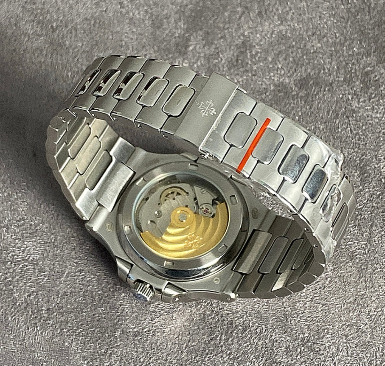 PATEK PHILIPPE RUBY - باتيك فيليب جرين روبي حبة وحدة فقط