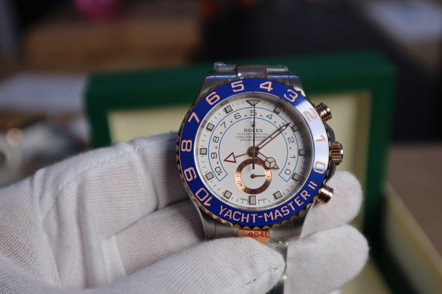 رولكس ياخت ماستر الاصدار الكلاسيكي 2023 تو تون روز جولد طلاء عبار 18 قطعة واحدة كلين