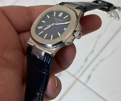 باتيك فيليب نوتلس كلين ٥٧١١ طبق الأصل جلد - نيلي