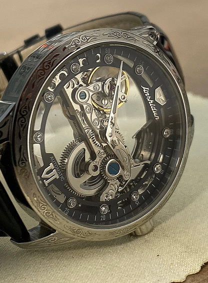 ساعه ليشيدون الفرنسية اصدار قبل سنة ٢٠٠٤ تم تبديل السير فقط بودي الساعة كامل اصلي