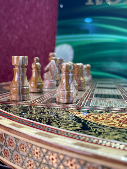السعر ٢٠٠٠ دينار - طاولي و شطرنج صناعة يدوية احجار مرمر ، اكبر حجم في العراق قطعه واحده فقط