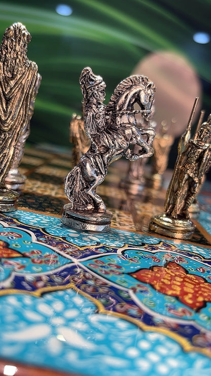 السعر الف دينار طاولي صناعة يدويه بالكامل قطعه واحده مع جنود براص واحجار الطاولي واحده فقط الرجاء عدم الاحراج