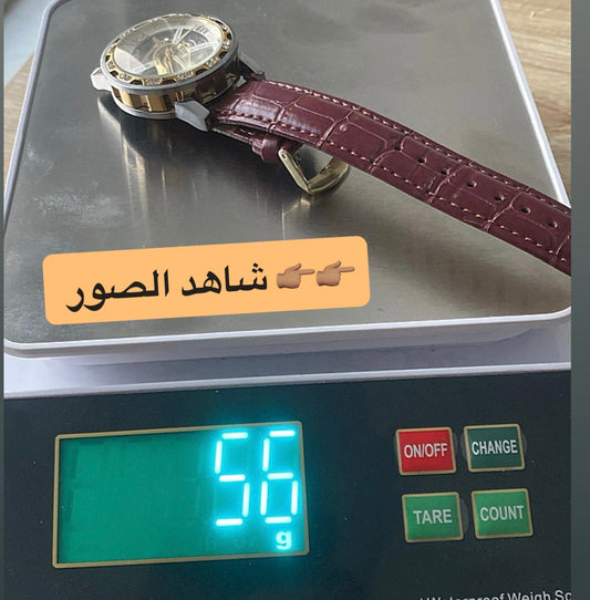 الفكرة ببساطة الساعة من مصنع ساعات انت بتصنع ساعة يدوياً - هذي الساعة تصميمي ركزت بيها على الوزن و ماكينة يدوية  فينتج - حبة واحدة فقط