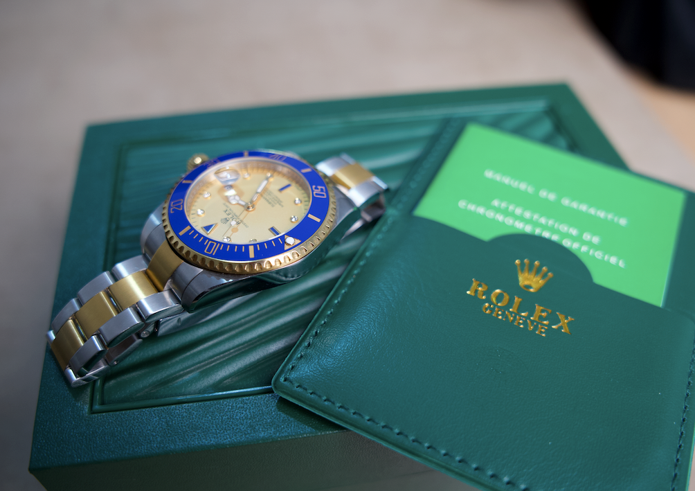 41 mm رولكس سابمارينر ذهبي و ازرق اصدار محدود - قطعة واحدة