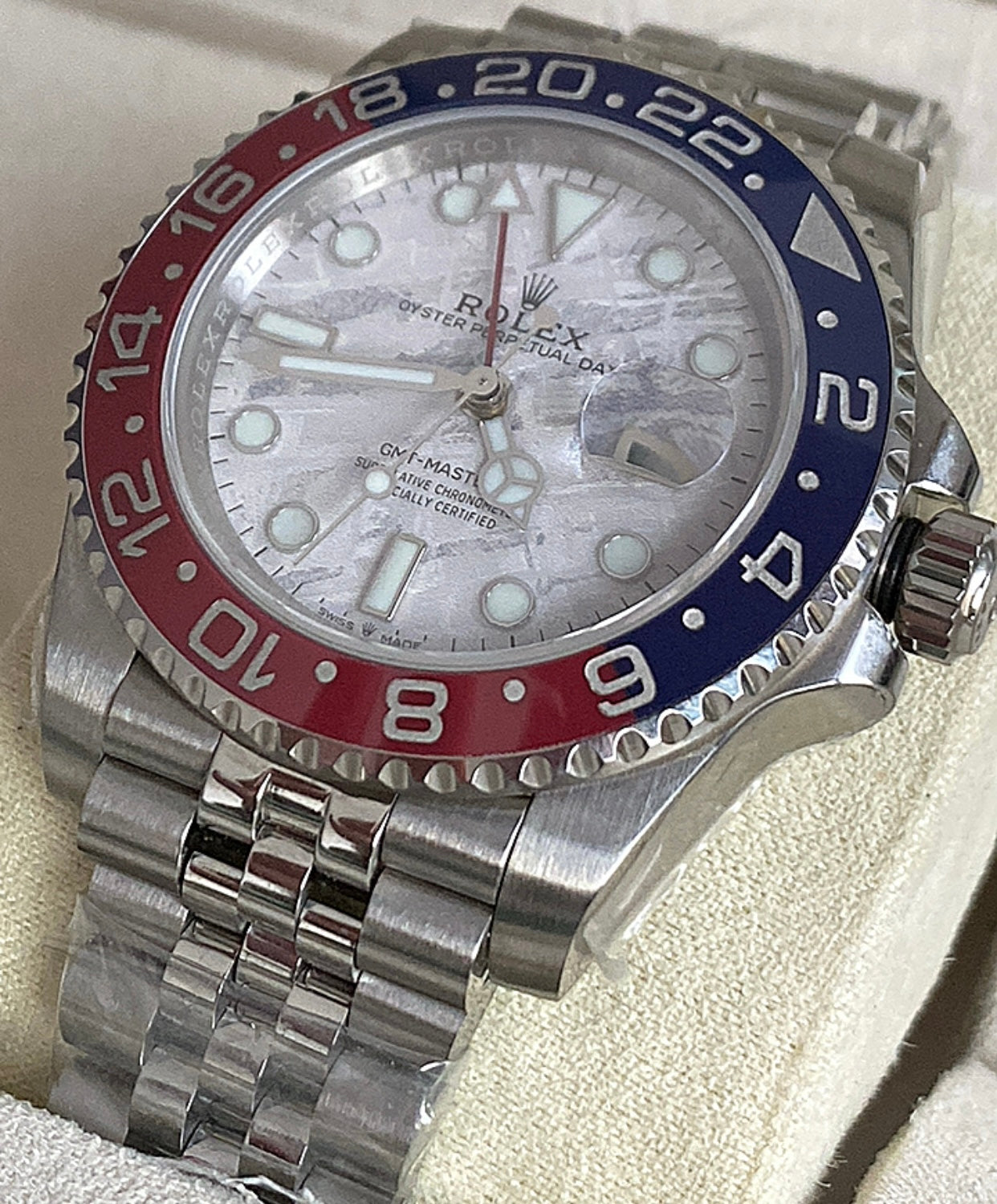 رولكس ببسي اصدار نادر مينا ماربل- الساعة كلين تعمل بجميع التعقيدات ماكينة سويسري نسبة تطابق ويا الاصلية