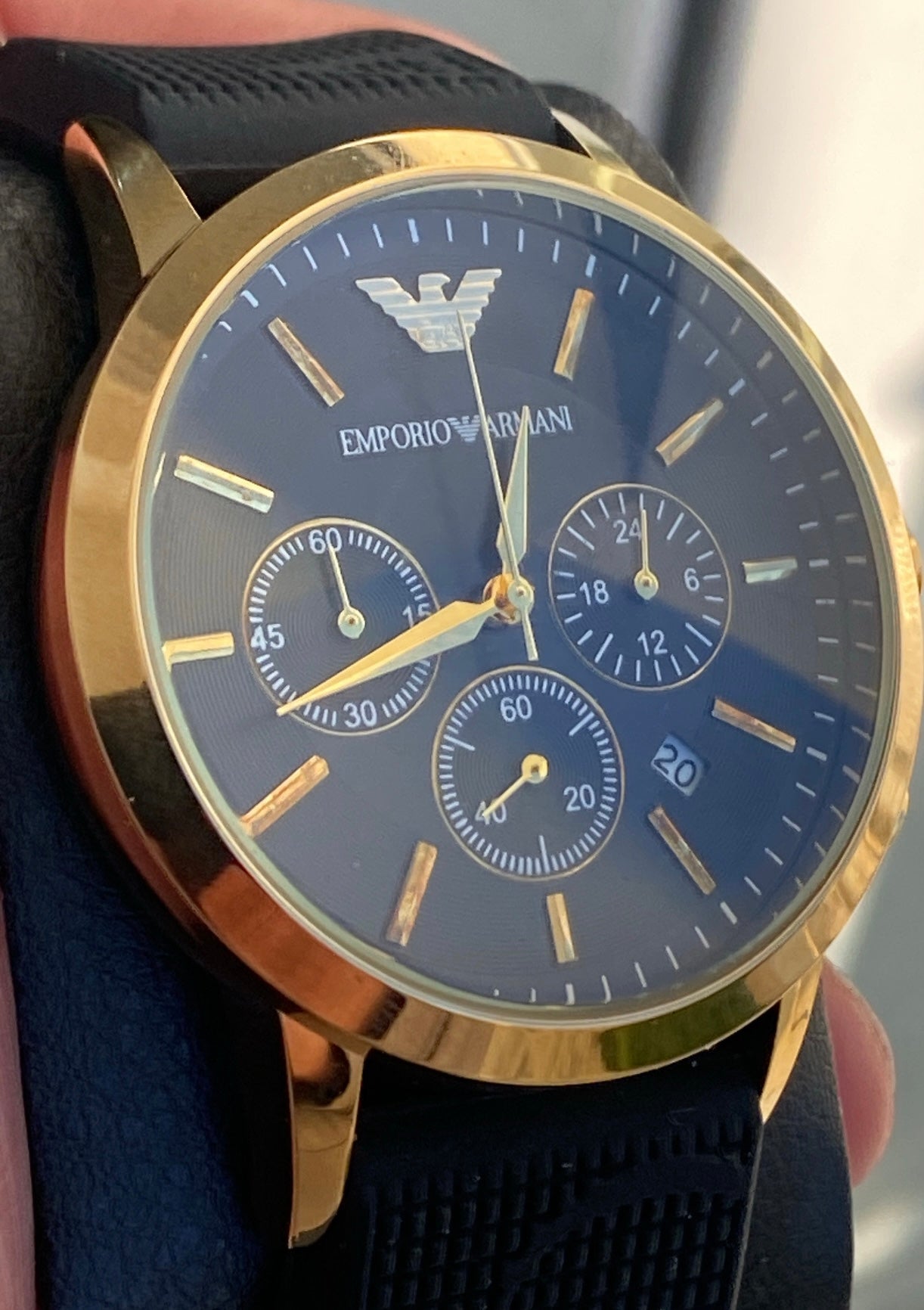 امبايرو ارماني وارد امازون الامريكي