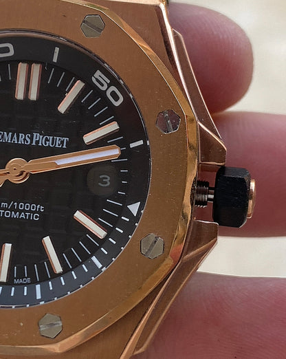 AP offshore 42 mm - اوف شور كلون طبق الأصل - قطعة واحدةاسود و روز جولد  (AP 2)