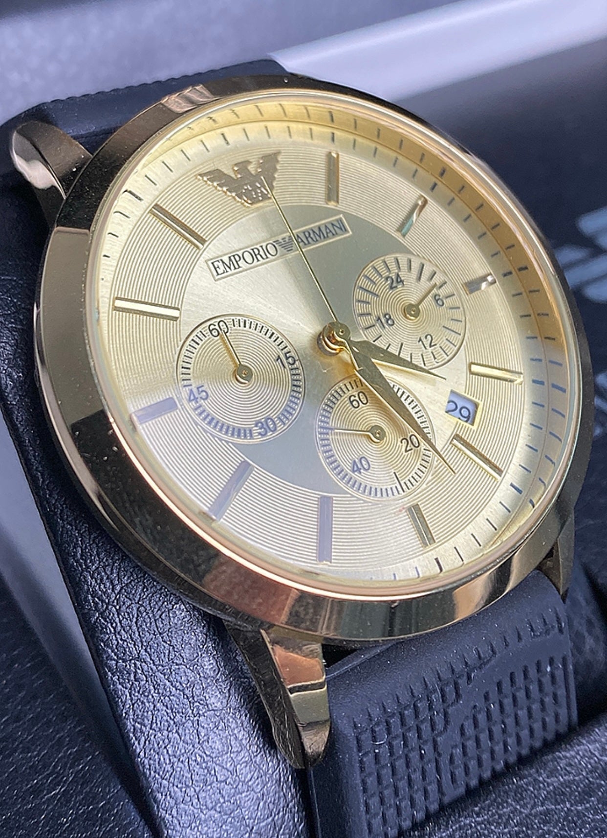 امبايرو ارماني وارد امازون امريكا