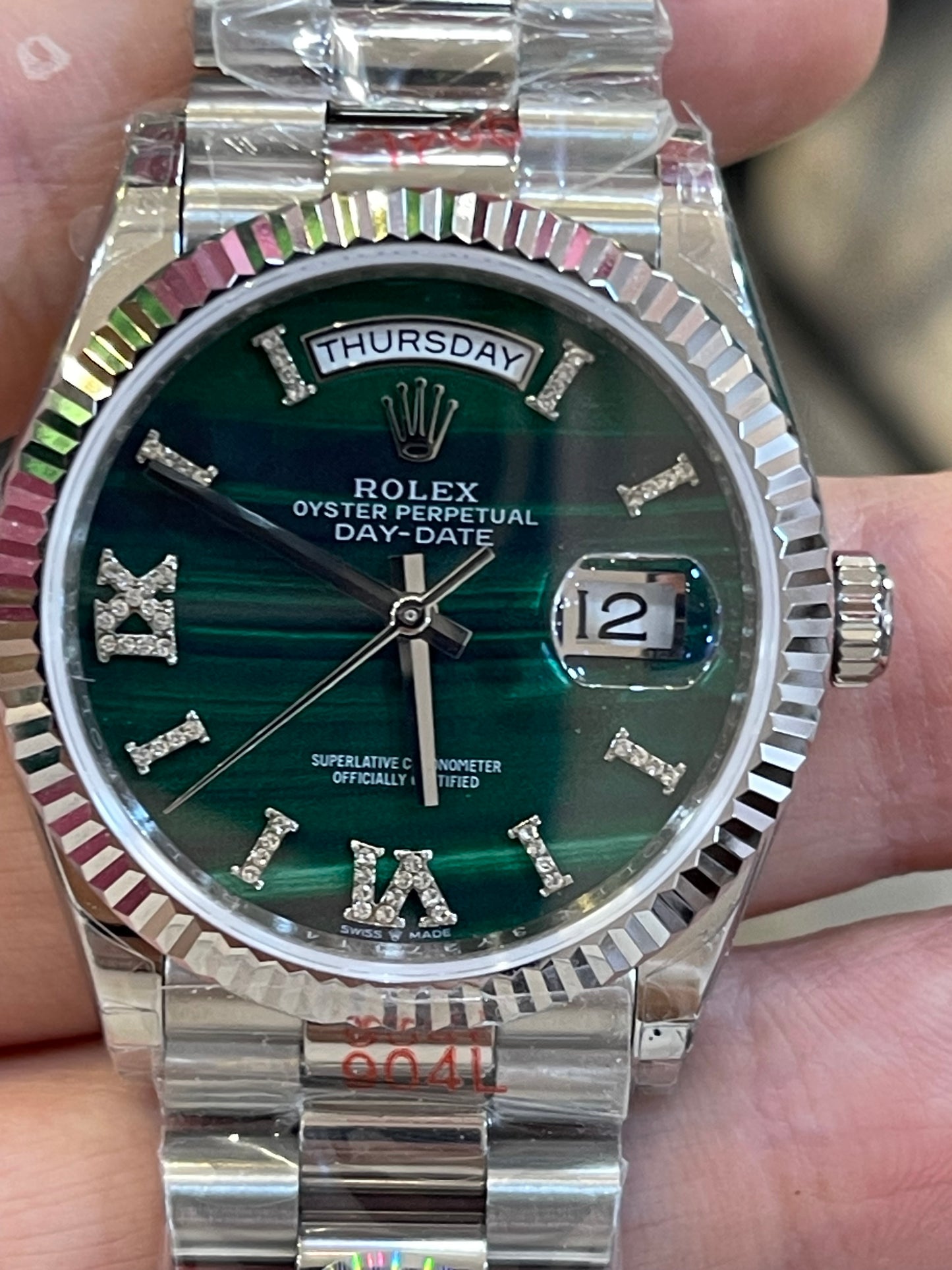 رولكس نسائي كلين طبق الأصل ارقام روماني مينا اخضر داي ديت سير بريزيدنشل