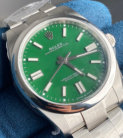 Rolex Oyster Perpetual 41 - الساعة اعلى جودة موجودة طبق الاصل بكامل التفاصيل رقم تسلسلي حقيقي و متكينة متطابقة
