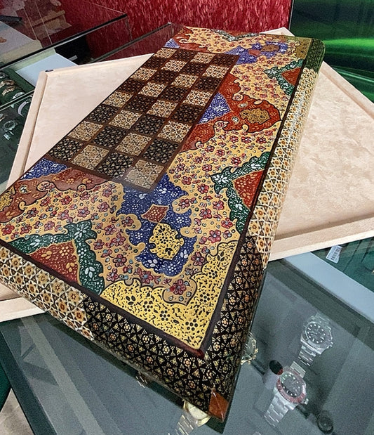 تحفة فنية صناعة يدوية - طاولي و شطرنج رسمة واحدة فقط يعني الحبة الوحيدة في العراق - احجار الطاولي و الشطرنج صناعة يدوي  بادق التفاصيل (t1)