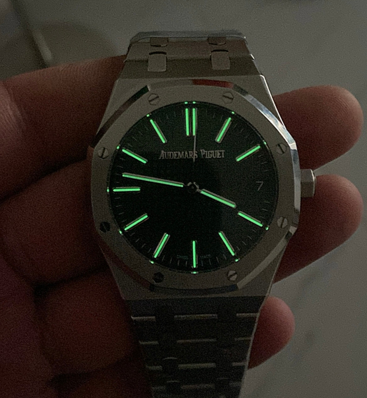 اوديمار بيغيه كلين طبق الأصل - الساعة اصدار خاص بمناسبة اصدار الساعة- متوفر حبة