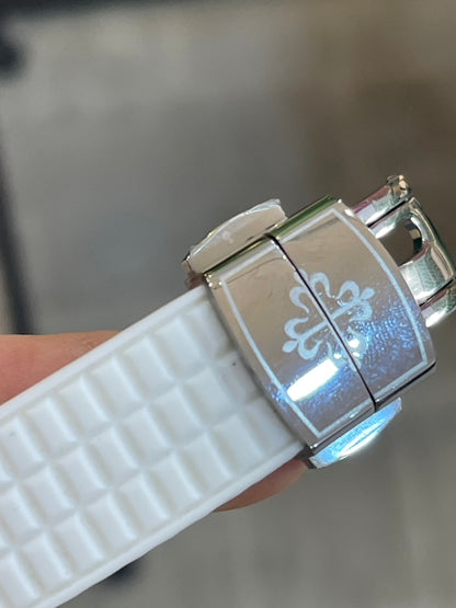 باتيك فيليب كلين نسائي مينا ابيضّ دايموند