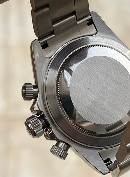 رولكس دايتونا اصدار ٢٠٠٤ بحالة جيدة جداً - مكينه غير مفتوحة اوتوماتيك