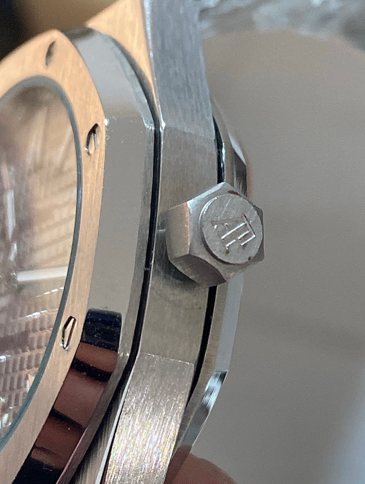 AP Royal Oak  titanium 41 mm (كلين تايتل)
