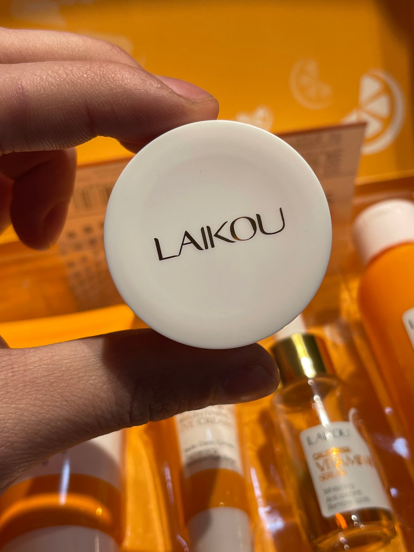 باكيج النضاره بالفيتامين سي من LAIKOU 🍊 لبشره مشرقه قبل العيد