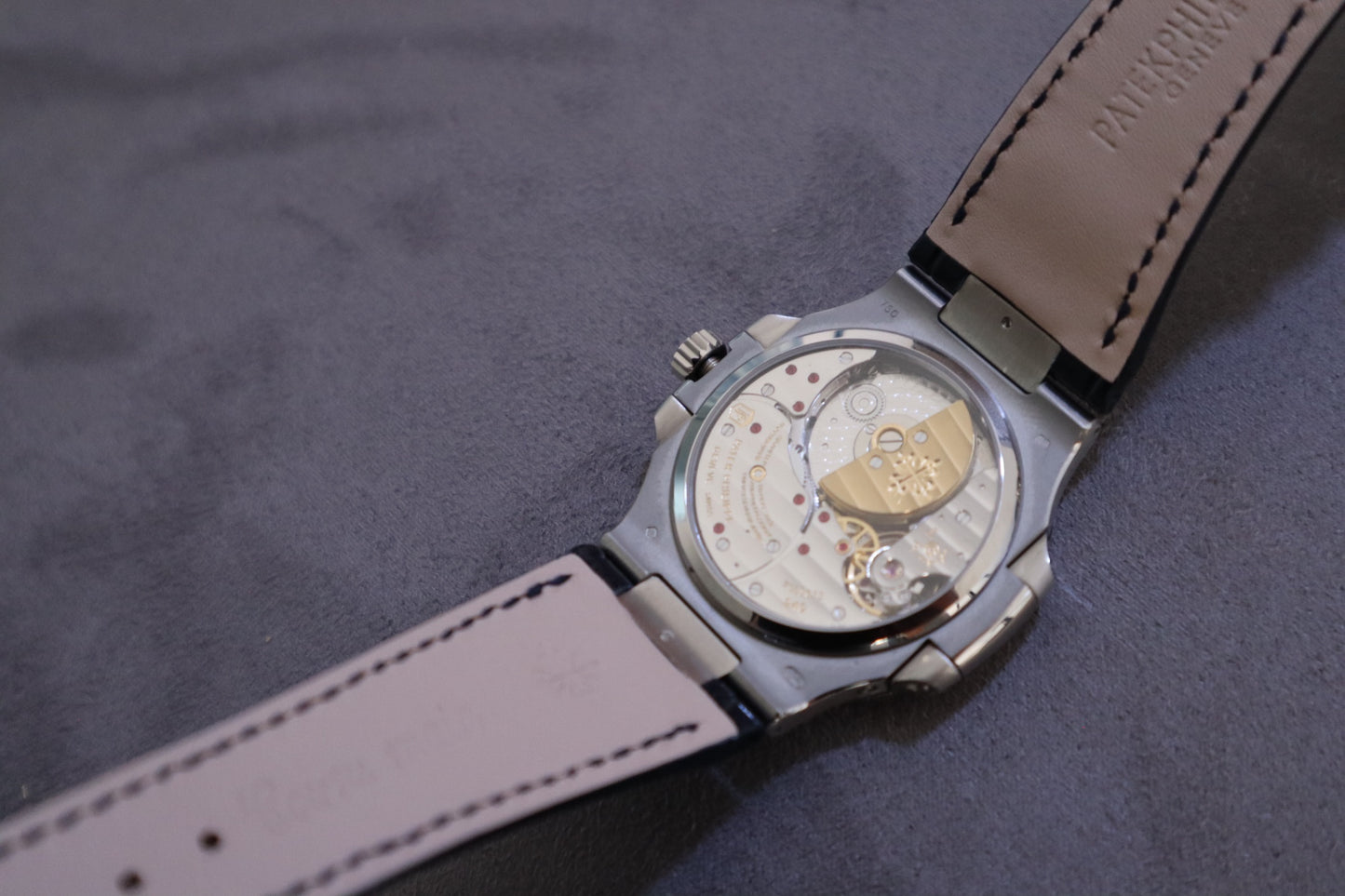 Patek Philippe Nautilus 5712 (نسخة كلين مطابقة للأصلي)