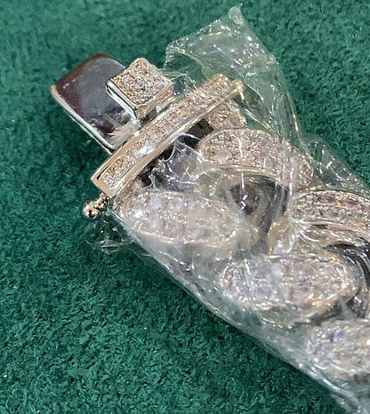 ICED OUT CUBAN  ماستر كوبي حجر ميوسنابت السعر 750 ألف