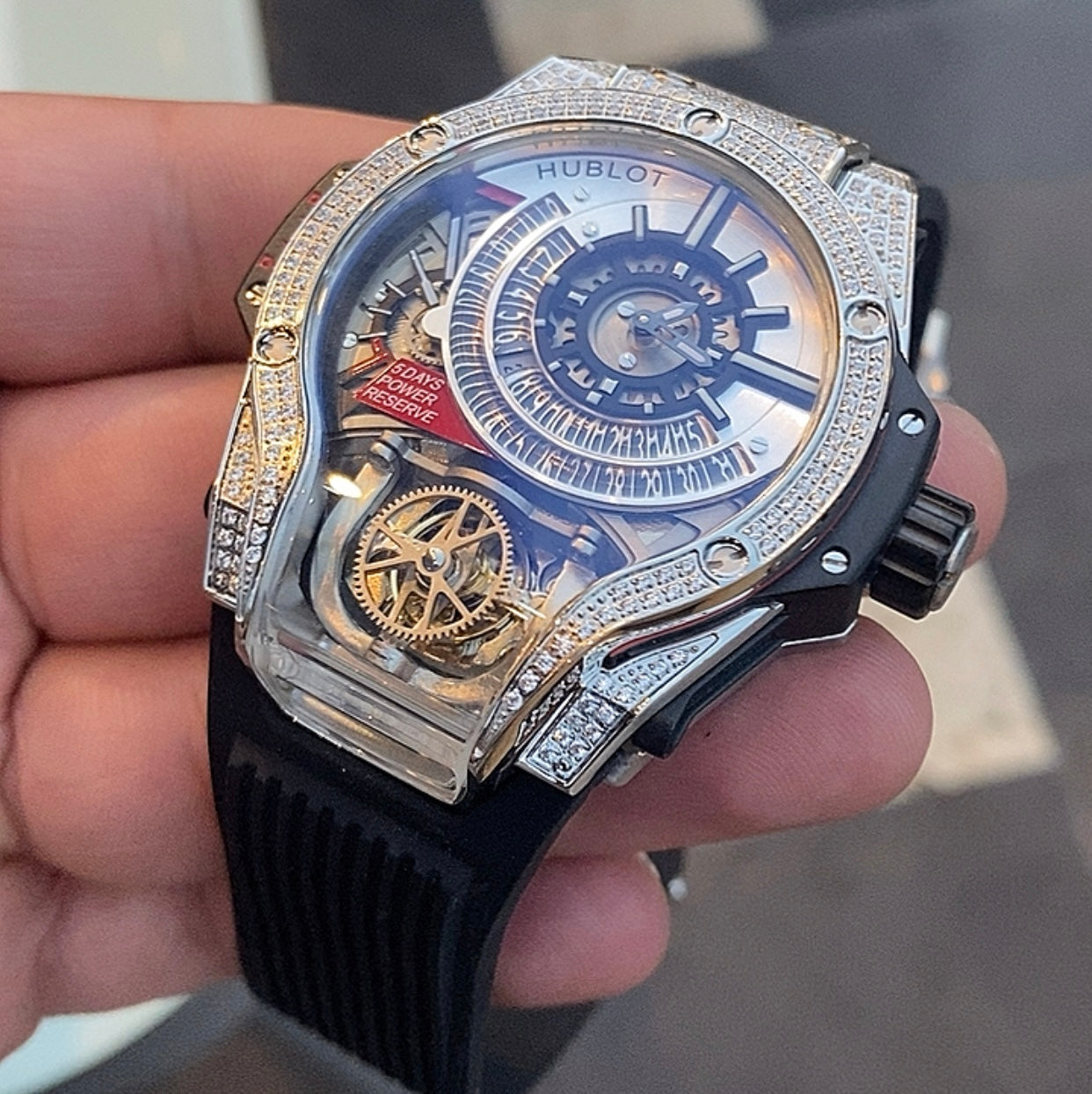 هوبلوت بيجبانج فلوتينج توربيون سلڤر دايموند ( زركونيا نقي و الساعة اعلى جودة بعد الاصلية ) - صور حقيقية بالموبايل بدون تعديل (السعر بالدينار الاردني 600 دينار)