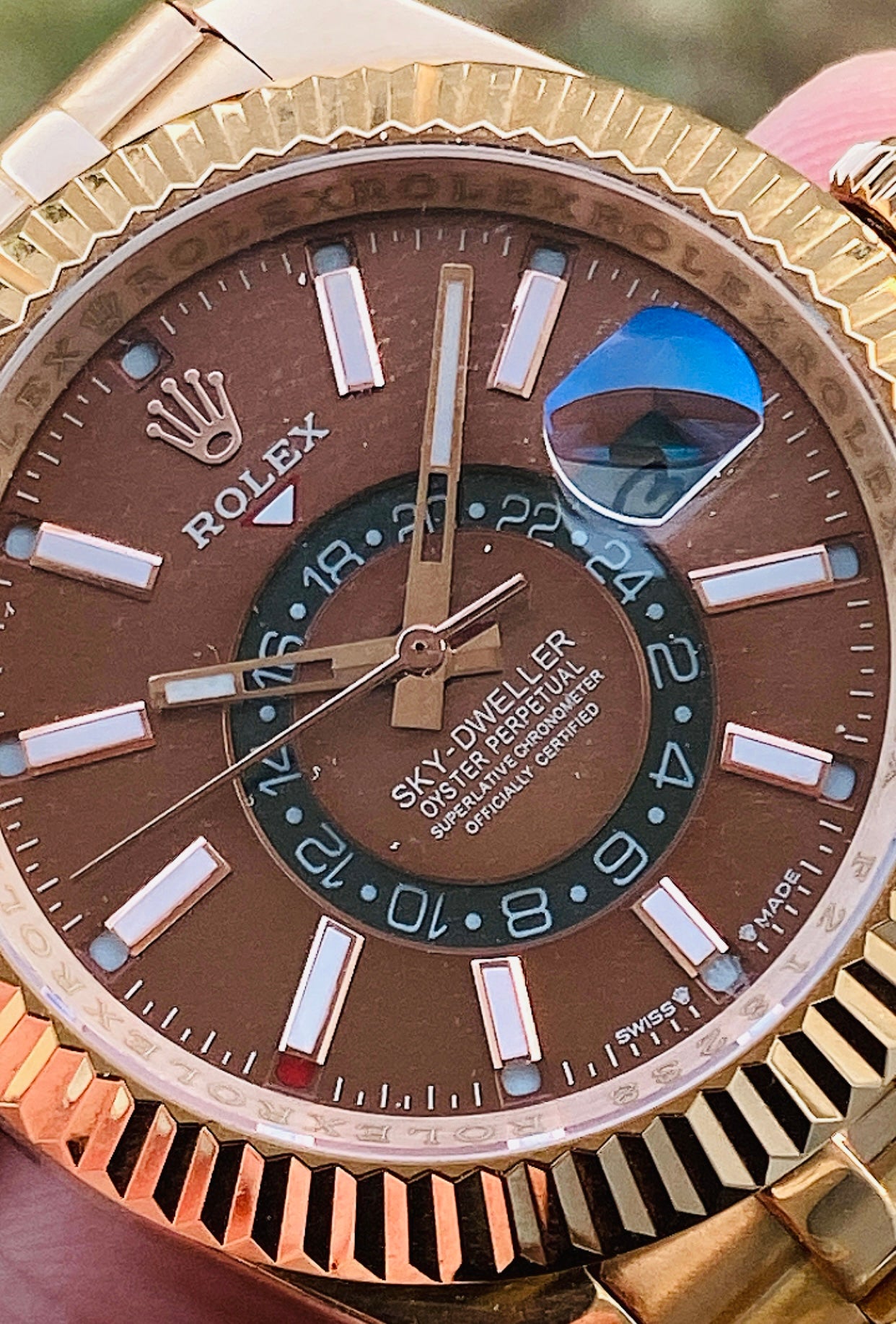 رولكس لاند دويلر روز جولد - جراند ماستر طبق الاصل بتعقيدة ال جي ام تي