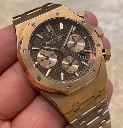 اي بي رويال اوك كرونوجراف روز جولد - كلين طبق الأصل ماكينة سويسري