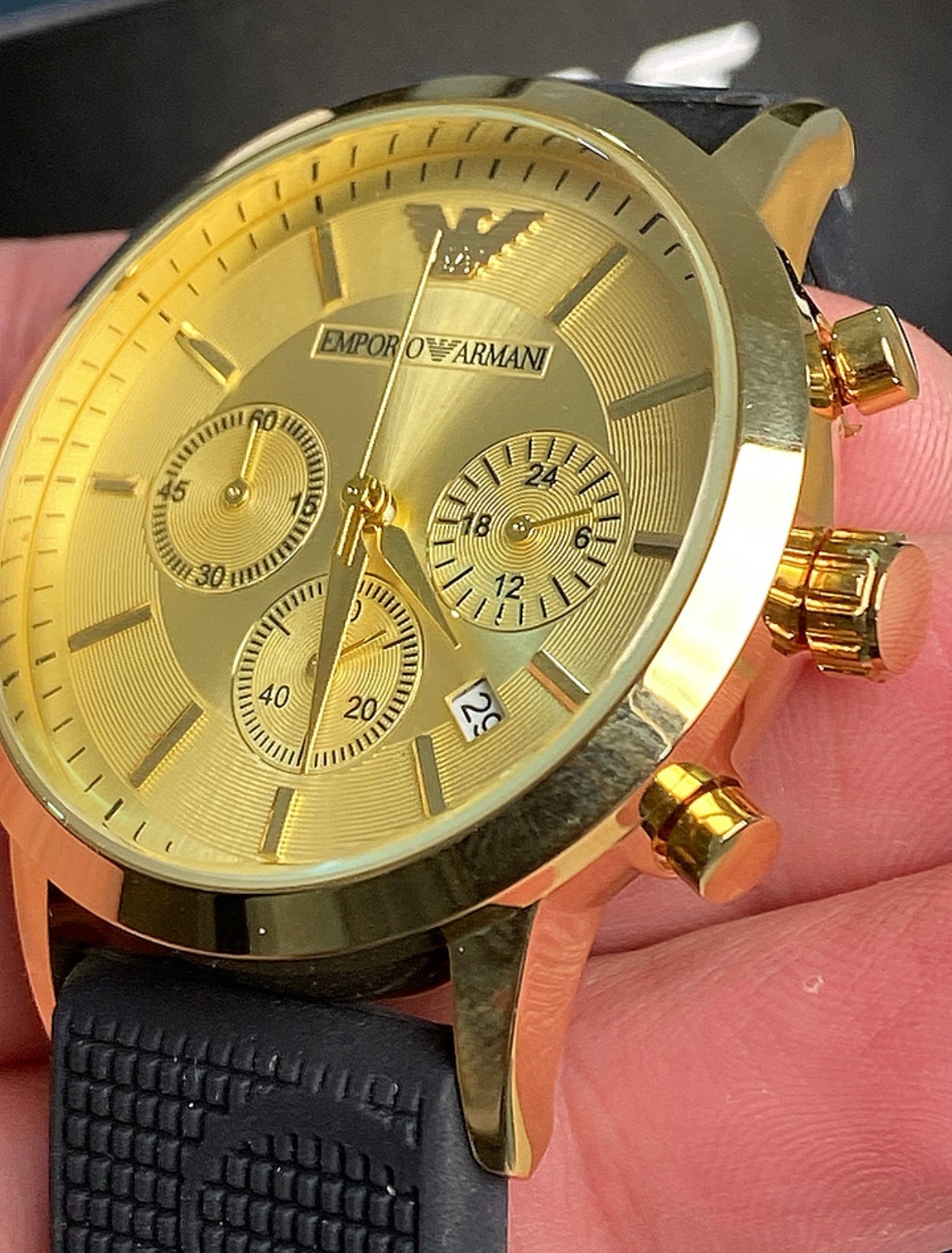 امبايرو ارماني وارد امازون امريكا