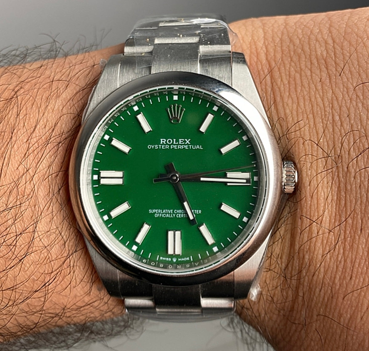 Rolex Oyster Perpetual 41 - الساعة اعلى جودة موجودة طبق الاصل بكامل التفاصيل رقم تسلسلي حقيقي و متكينة متطابقة