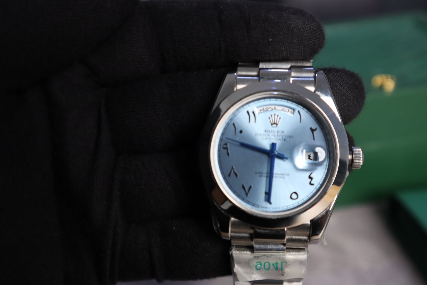 رولكس داي دايت جراند ماستر درجة اولى - اصدار عربي مينا سكاي بلو